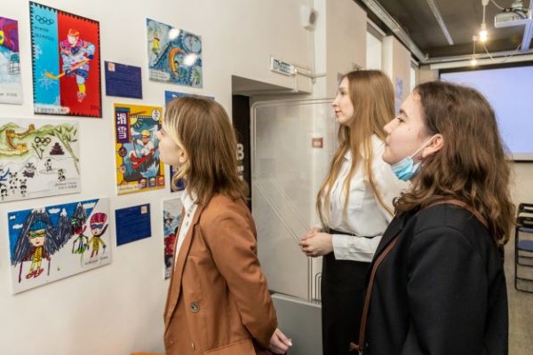Открытие выставки «Зимняя Олимпиада в рисунках детей» в Новосибирской государственной областной научной библиотеке